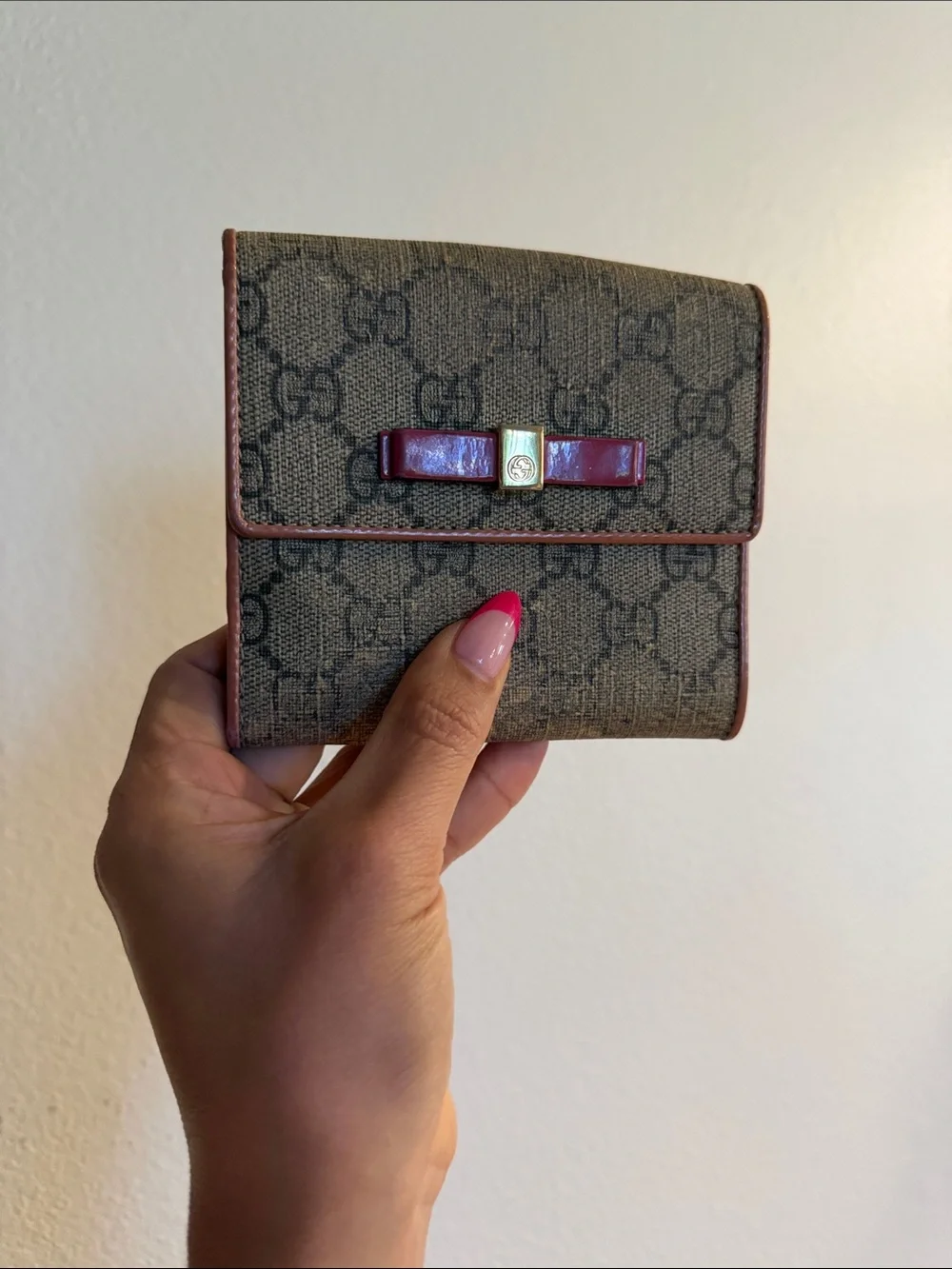 Gucci GG Monogram Wallet with Burgundy Bow and Brown Trim
